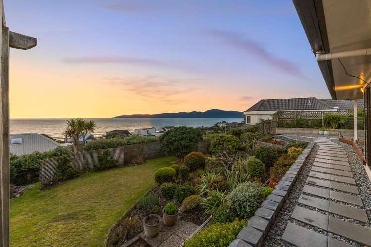 1B Kohutuhutu Road Raumati Beach_27