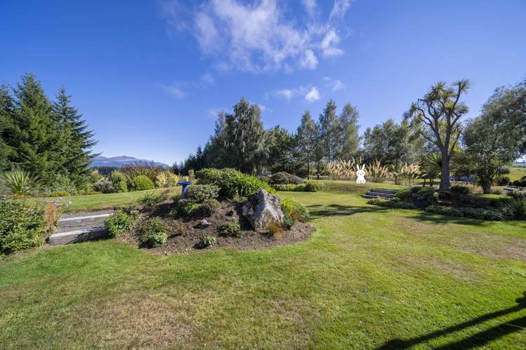 423A Te Anau Mossburn Highway Te Anau_27