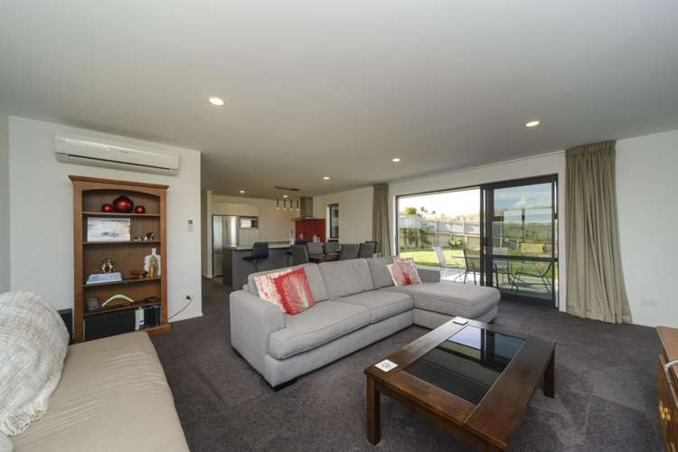 30 Macdonald Heights Feilding_2