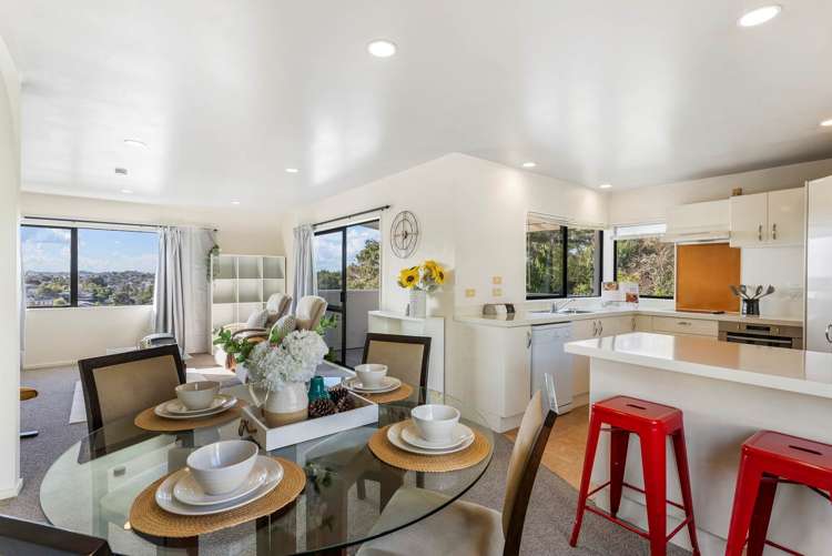 1/14 Greenridge Court Glenfield_9