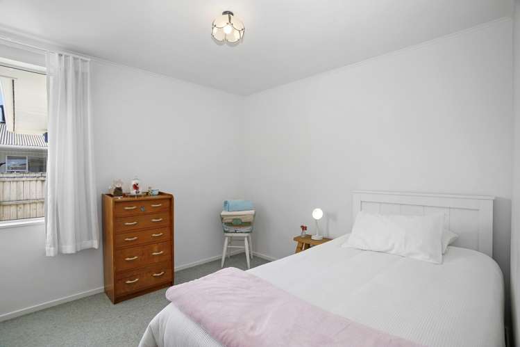 22 Berkeley Road Wainuiomata_12