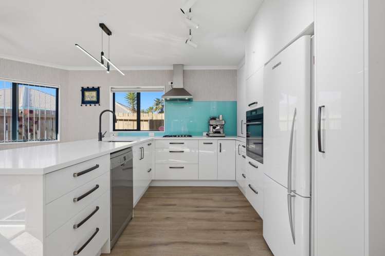 293 Gravatt Road Papamoa_2