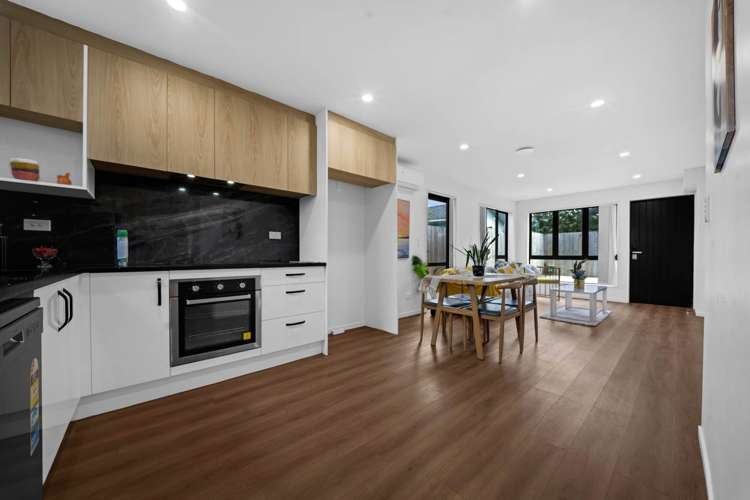 10D Benton Place Manurewa_23