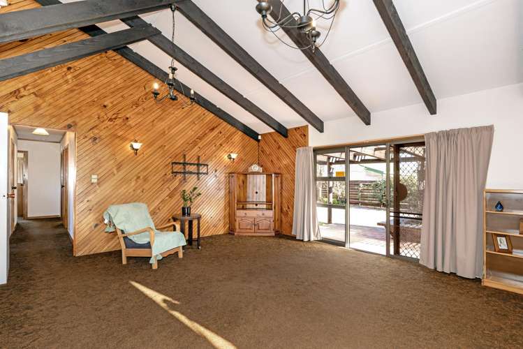 68 Anzac Street Gisborne_2
