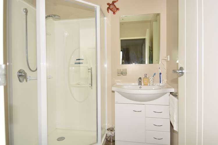 62 Robertson Street Richmond_9