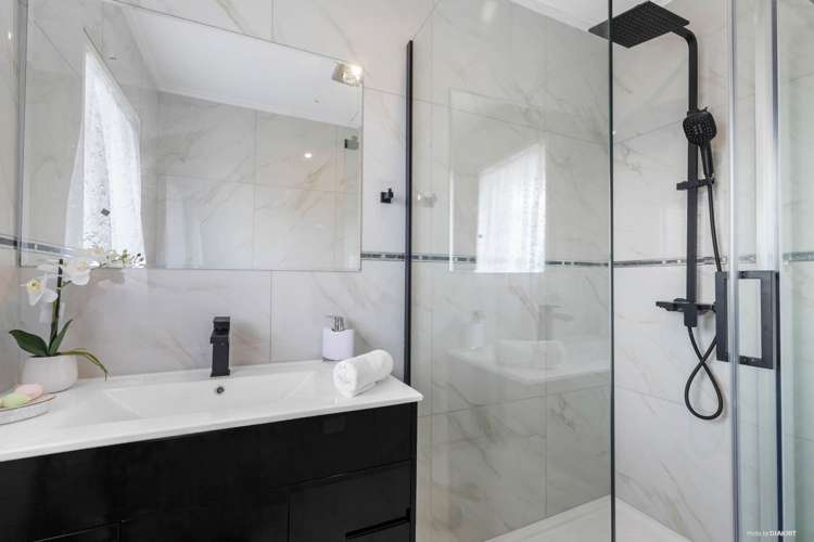 2/7a Myers Road Manurewa_10