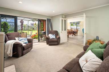 10 Hope Drive_2