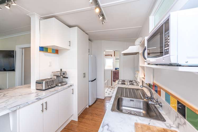 8 Lowther Street Wanganui Central_9