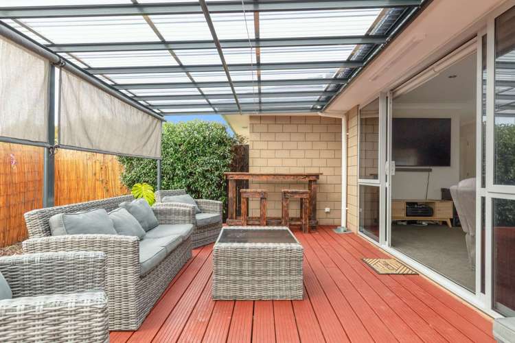 1 Puketi Lane Waiuku_21