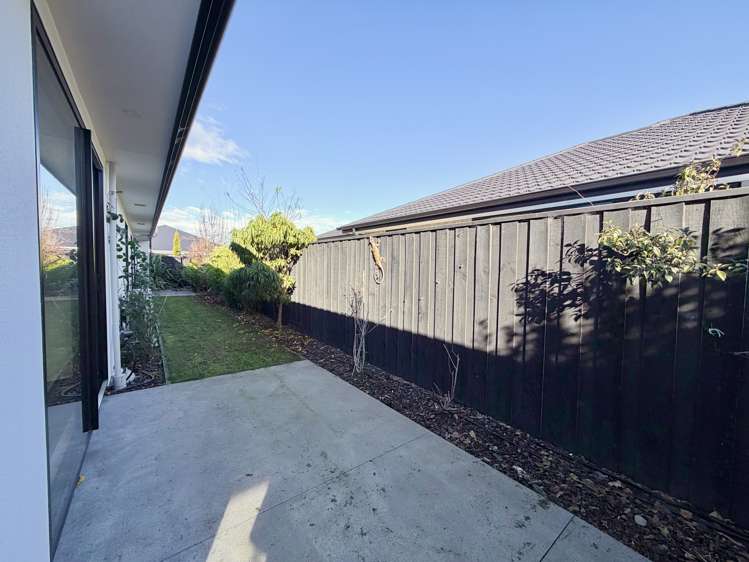 12 Northmoor Boulevard Rolleston_23