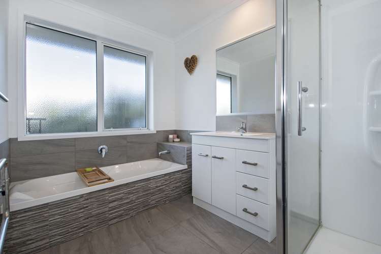 17 Catherin Servant Close Maunu_13