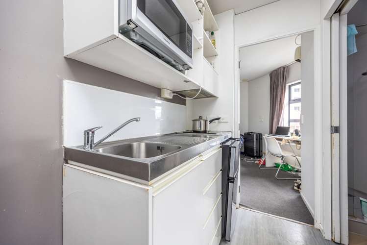 7A/30 Symonds Street Auckland Central_4