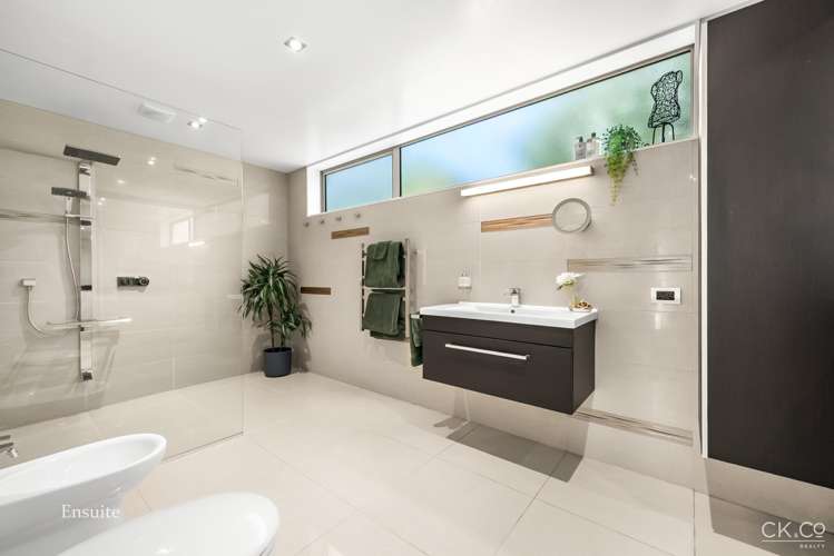 11 Parkwood Grove Trentham_12