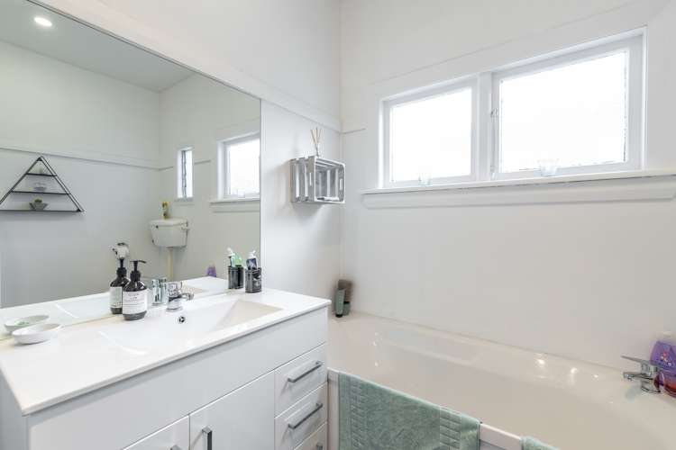 2208 Old West Coast Road Kirwee_12