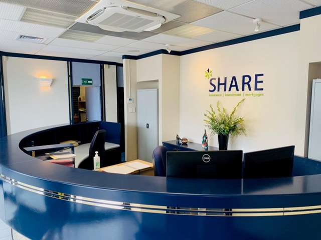 216 Karamu Road North Hastings Central_2