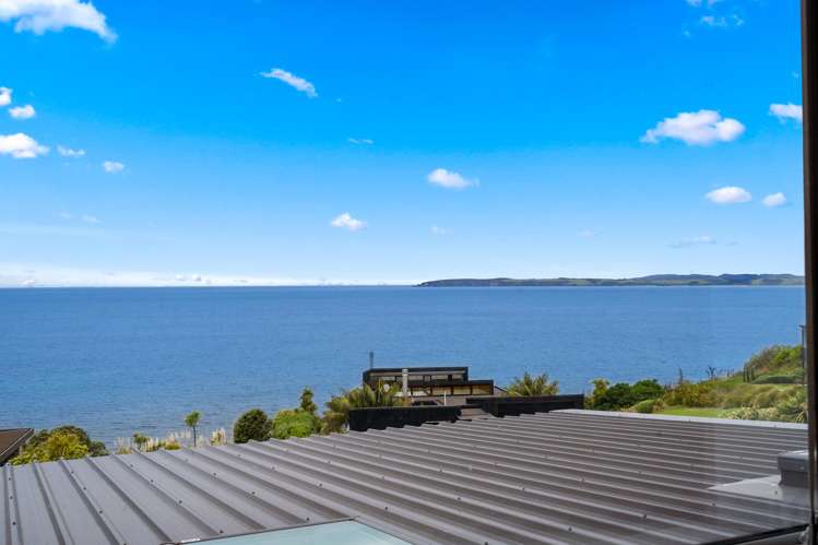 126-128 Lax Crescent Leigh_65