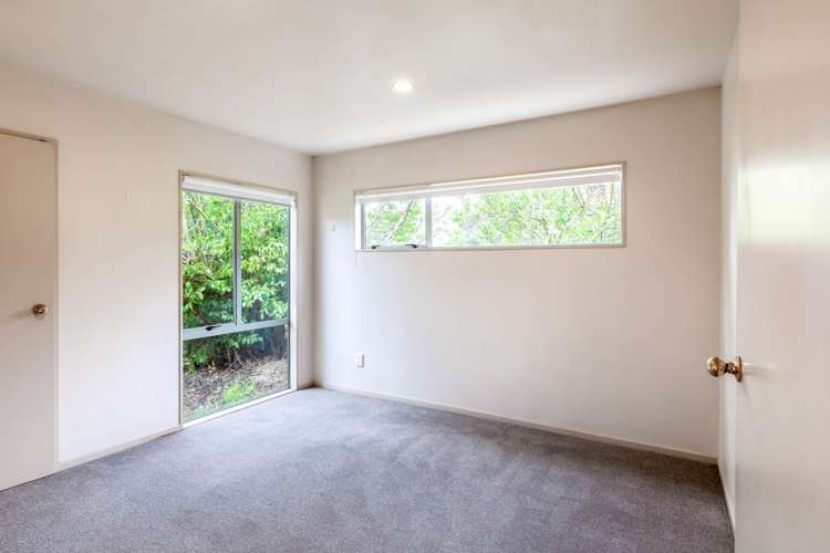 2/191 Riddell Road Glendowie_12