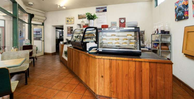 50-54 Tarbert Street Alexandra_5