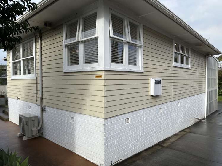 32 Chartwell Avenue Glenfield_1