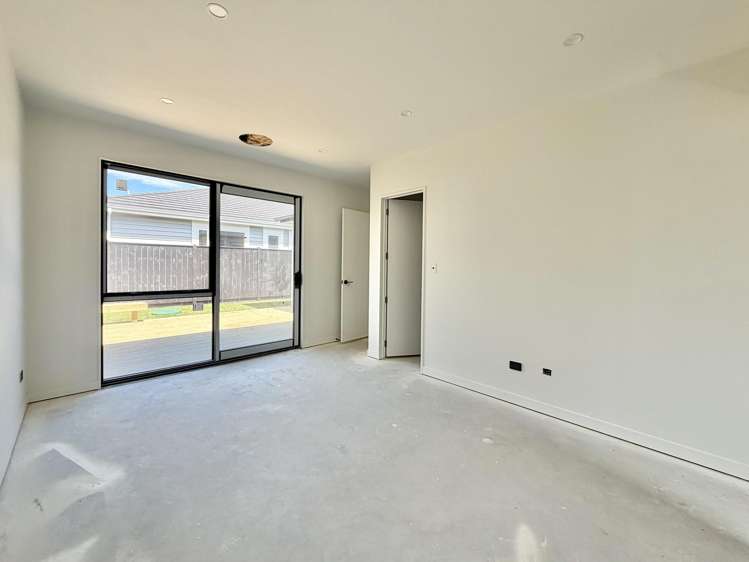 19 Tukutata Crescent Milldale_5