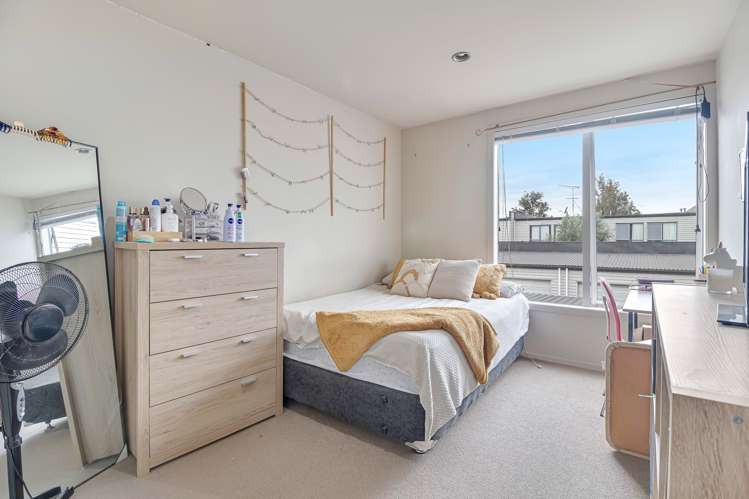 4 Zabeel Crescent Takanini_11