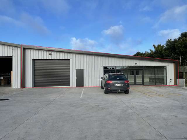 Retail Showroom, Warehouse or Manufacture
