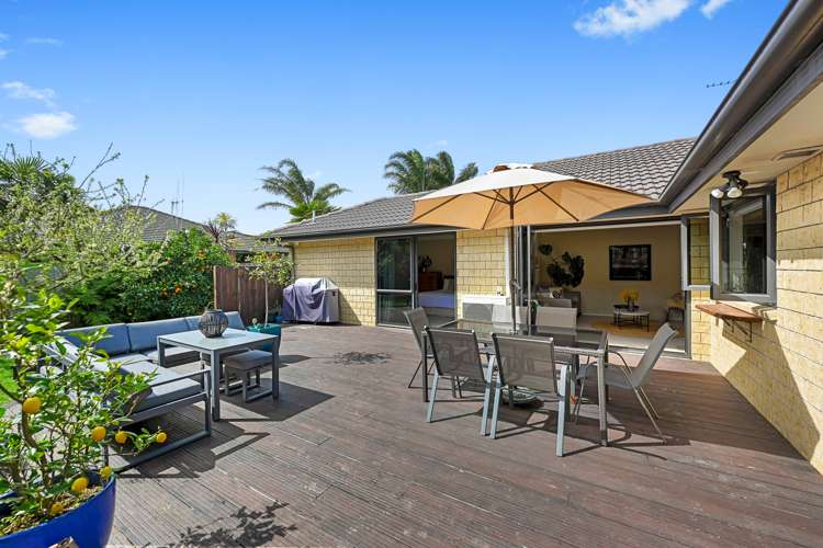 21 Burgundy Court Rototuna_8