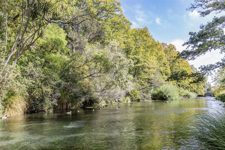 202/18 Carlton Mill Road Merivale_18