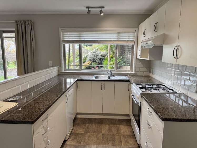 26 Croft Lane Glenview_12