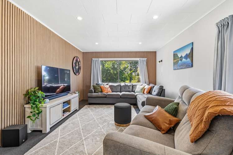 55 Kells Lane Lichfield_1