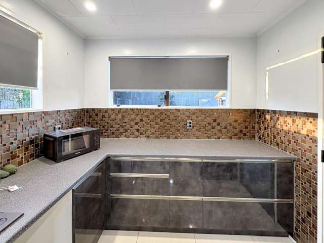 10 Lincoln Road 1227_3