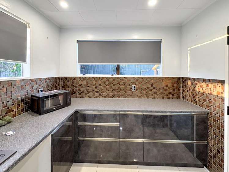 10 Lincoln Road 1227_3