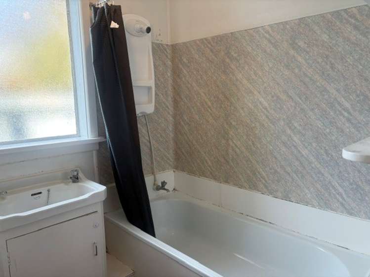 87 Alford Forest Road Allenton_8