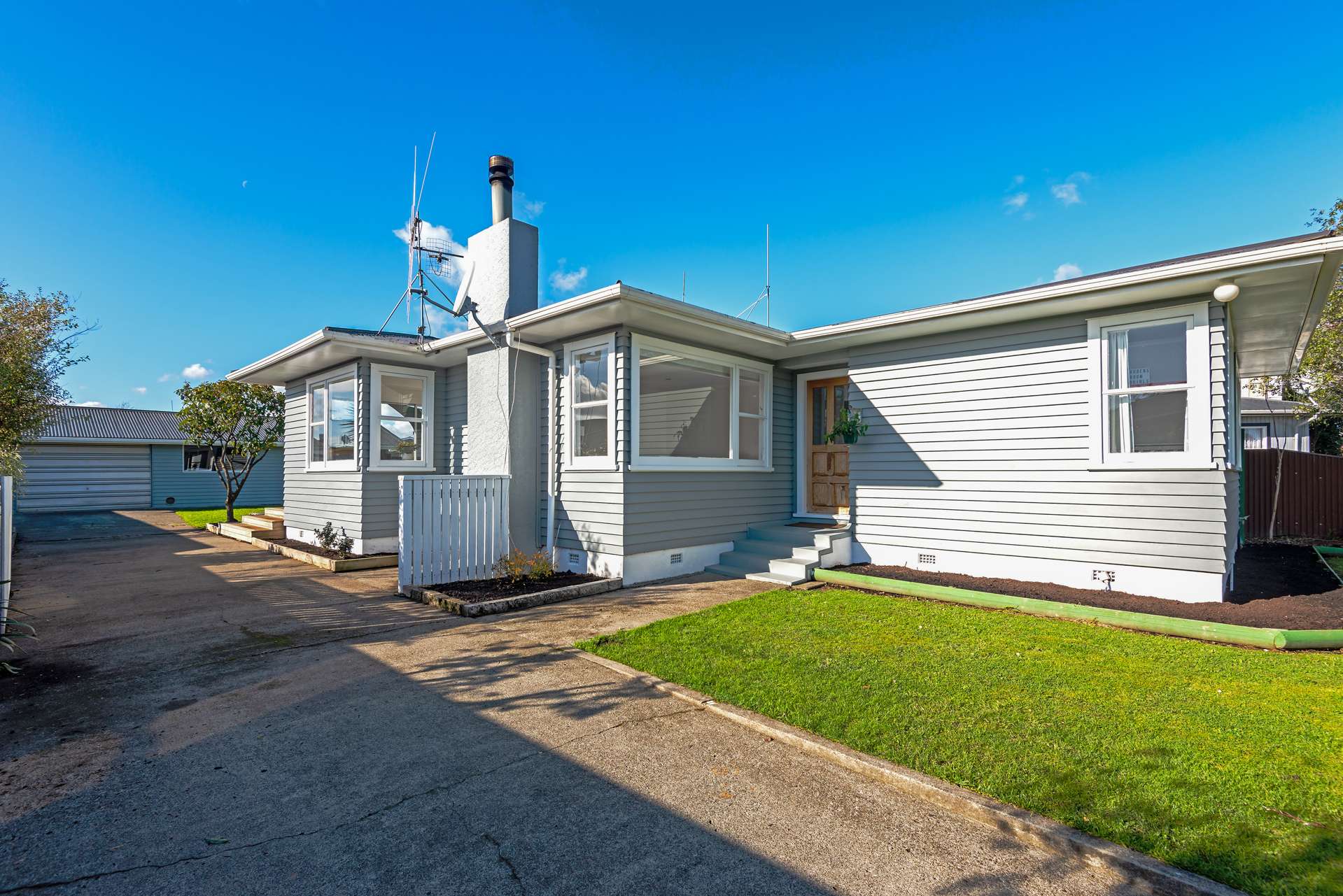 27 Catlins Crescent Milson_0