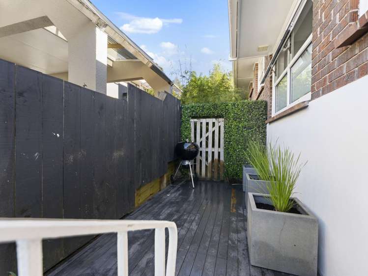 2/64 Allum Street Kohimarama_29
