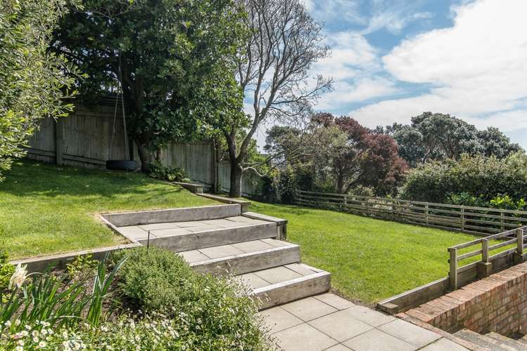 62 Beacon Hill Road Strathmore Park_9