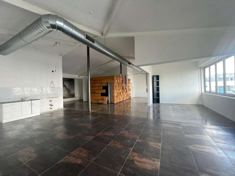 98 Newton Road Newton_4