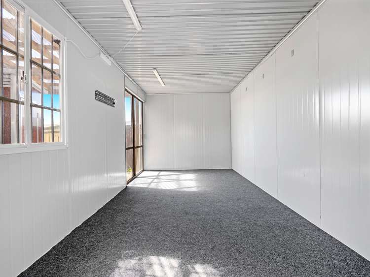 74B Trevor Hosken Drive Wiri_8