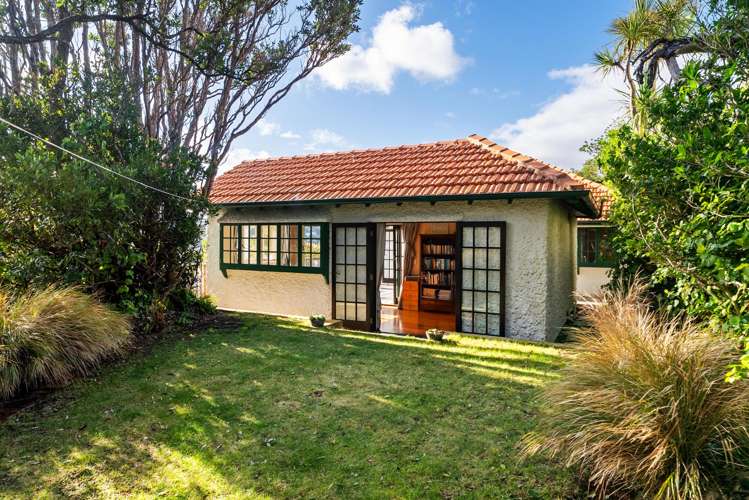 23 St Michaels Crescent Kelburn_20