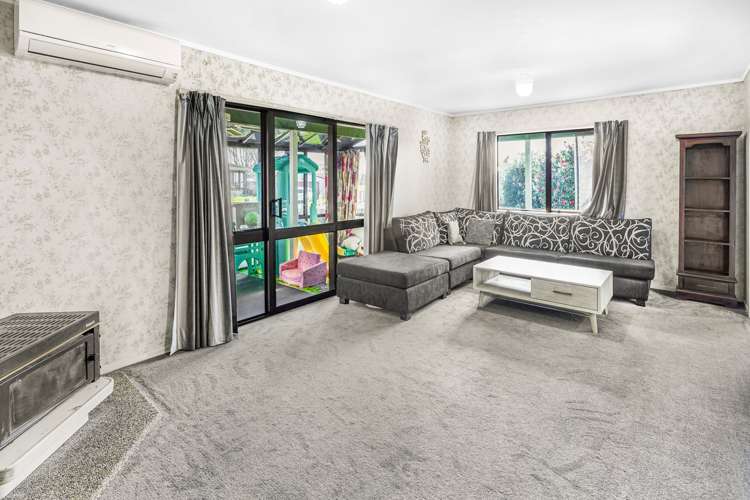 13 Karen Crescent Dinsdale_3