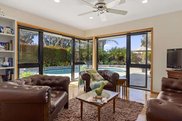 3 Maygrove Drive Orewa_19