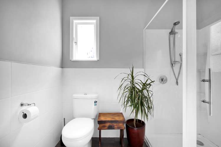 183 Tasman Street Opunake_18