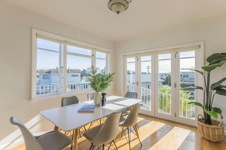 8 Eatwell Avenue Paraparaumu Beach_5