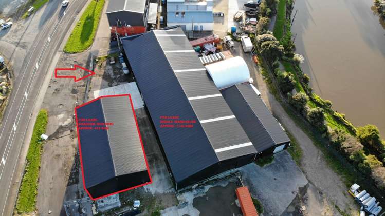 Unit B/2-30 Mill Road Helensville_1