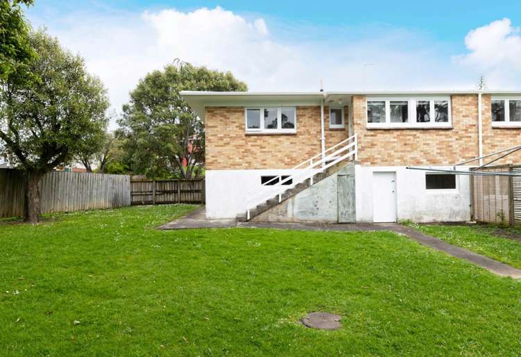 2 Crudge Street Blockhouse Bay_7