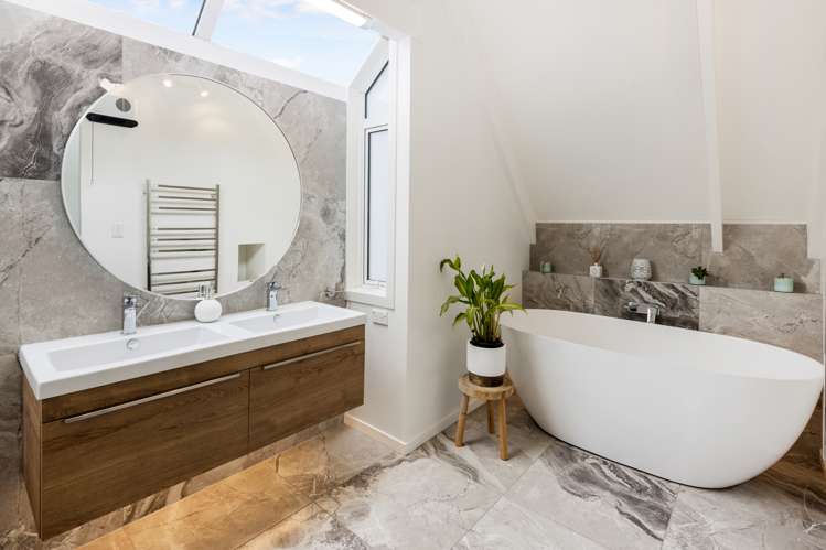 21 Burnham Street Seatoun_12