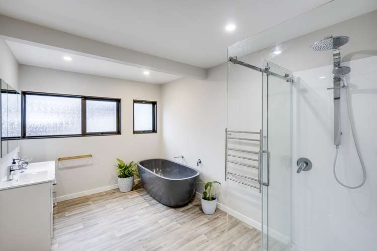 8 Park Road Greenmeadows_11