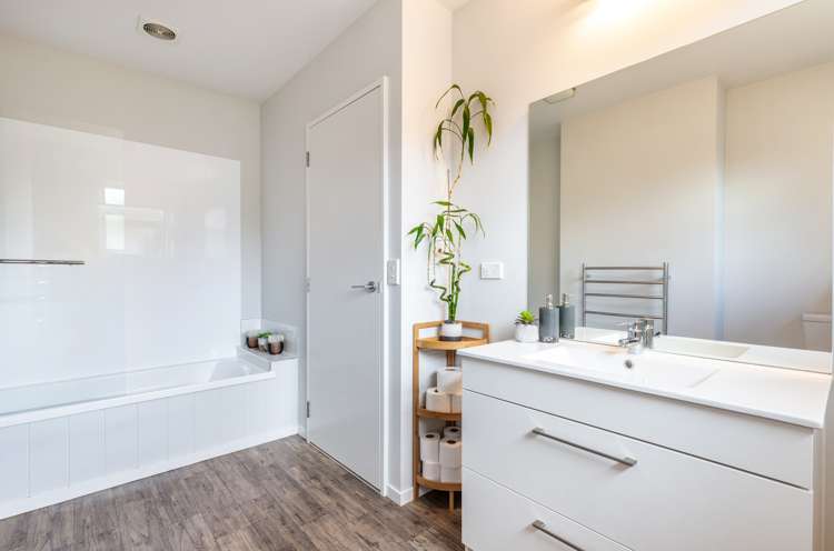 25 Brompton Close Richmond Heights_13