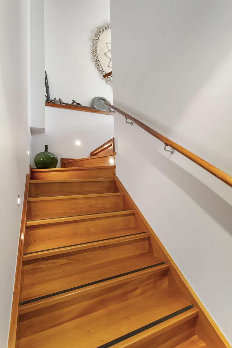 5447 Christchurch Akaroa Road Duvauchelle_18