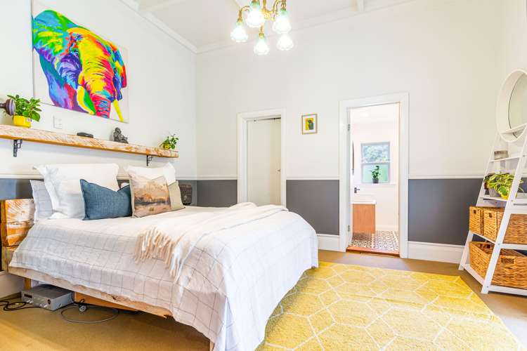 88 Woodlands Park Road Titirangi_22